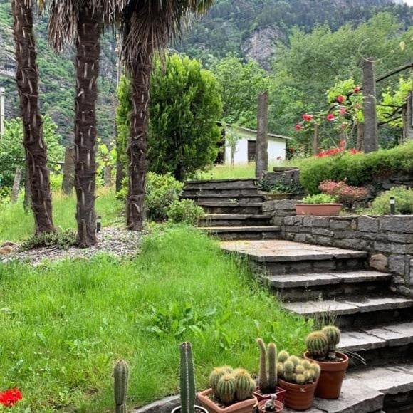 Grotto Pergola Bed & Breakfast Giornico Exterior photo